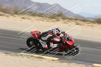 media/May-05-2025-Moto Forza (Mon) [[3c1838c5e5]]/1-A Group/Session 2 (Turn 7 Inside)/